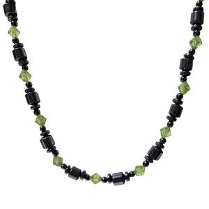 Boho Hematite Green Crystal Beaded Necklace Grounding Stone Spiritual Jewelry